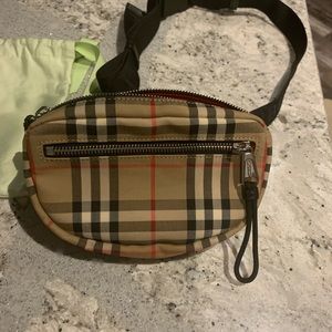 Burberry Cannon Bum Bag!